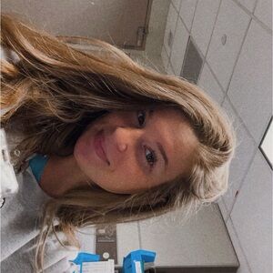 Meet your Posher, Megan